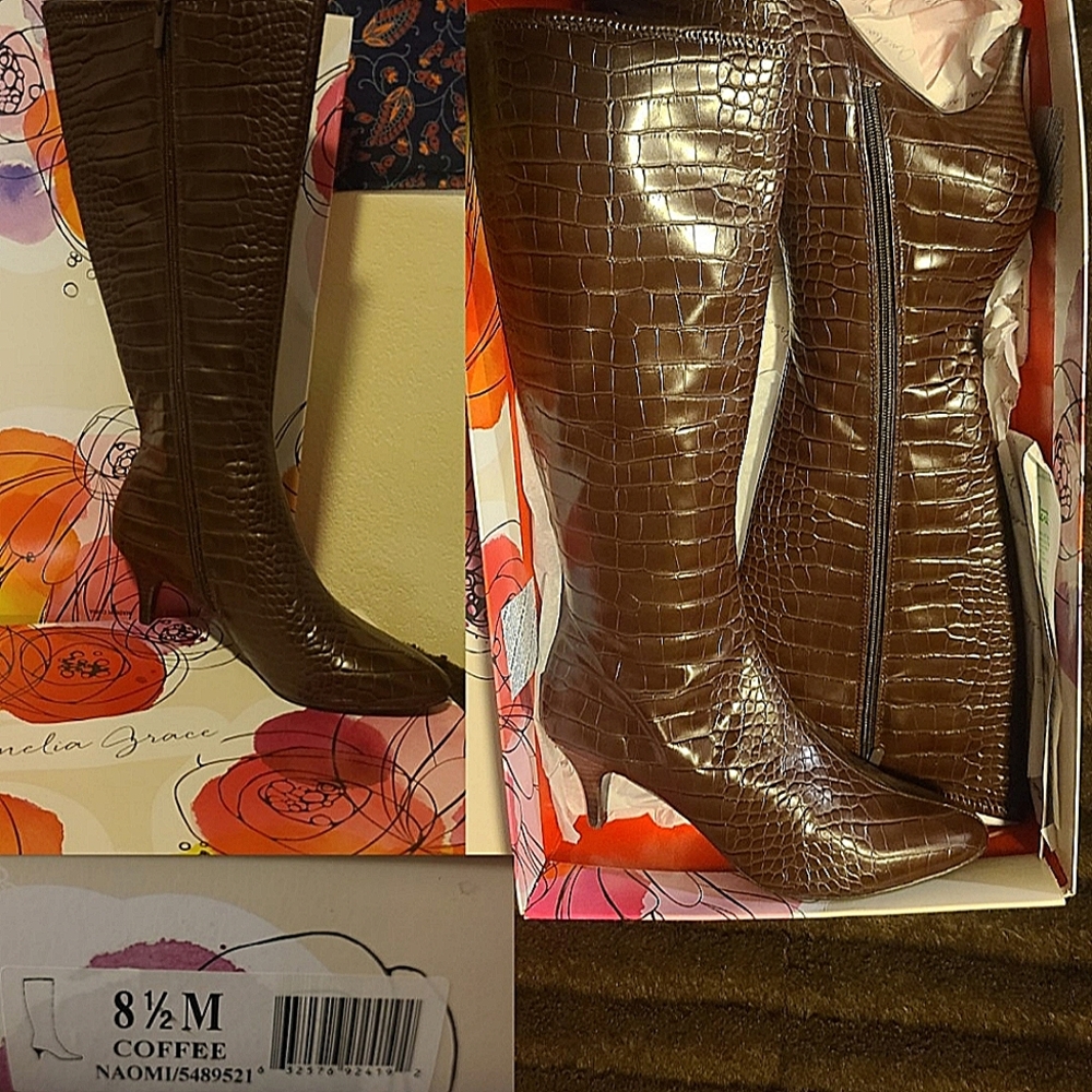 Women's size 8.5 brown heeled boots